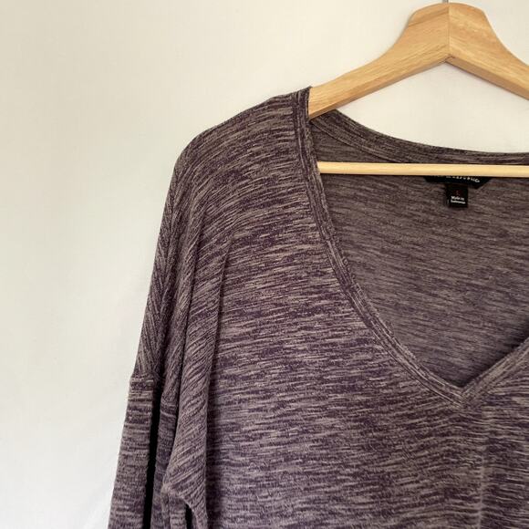 Rock & Republic purple heathered long sleeved sweater v-neck women's size L - Picture 2 of 7